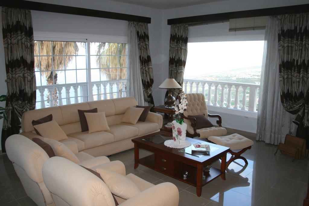 Vivienda Vacacional Paseo Mirabal 伊科德·德·洛斯·维诺斯 客房 照片
