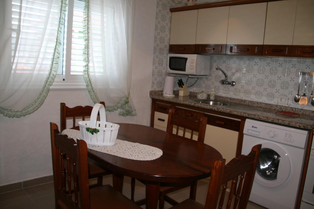 Vivienda Vacacional Paseo Mirabal 伊科德·德·洛斯·维诺斯 客房 照片